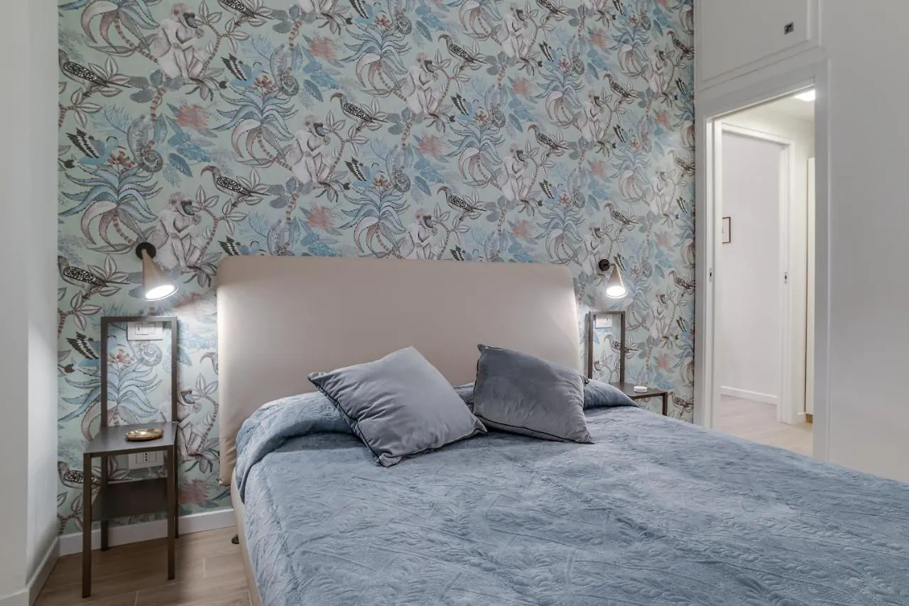 Leisure & Design In The Center Of Milan Apartment