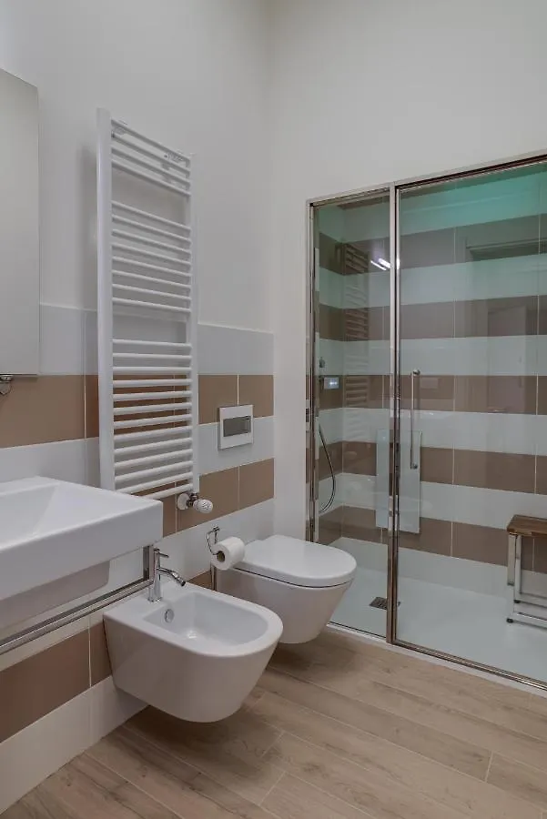 Leisure & Design In The Center Of Milan Apartment