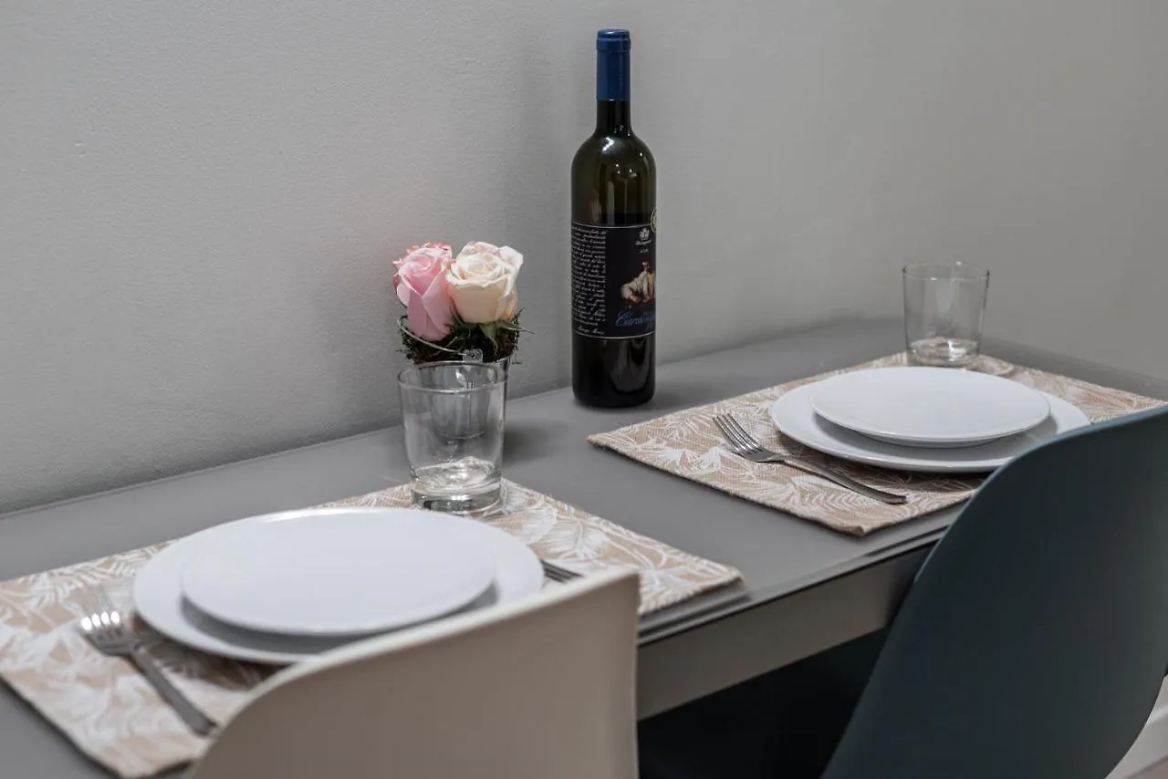 Leisure & Design In The Center Of Milan Apartment 0*,  Italy